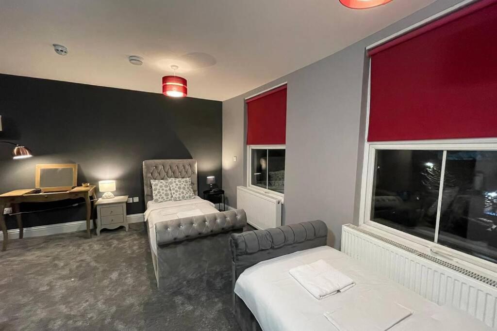 Spacious, Bright Twin Studio Apartment London Exteriör bild