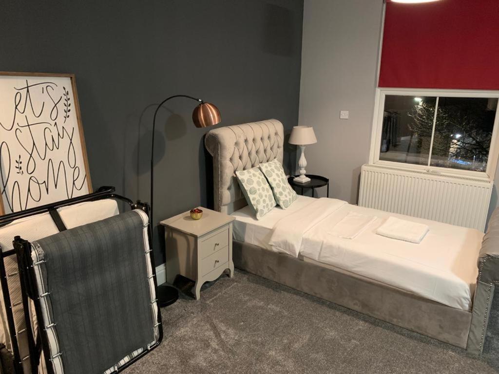 Spacious, Bright Twin Studio Apartment London Exteriör bild